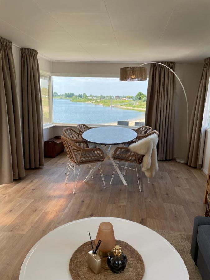 Luxe Chalet Direct Aan Het Water Met Strand Lith المظهر الخارجي الصورة